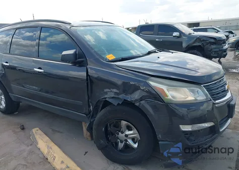 2015 Chevrolet Traverse Ls z USA, uszkodzony, nr VIN 1GNKRFED6FJ369243